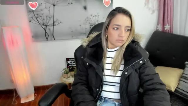 Image 2 of vero_mars Stream on Chaturbate on 12 months ago