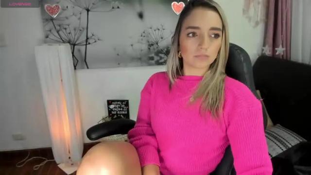 Image 3 of vero_mars Stream on Chaturbate on 12 months ago