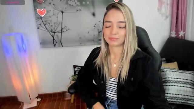 Image 7 of vero_mars Stream on Chaturbate on 12 months ago