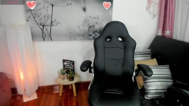 Image 2 of vero_mars Stream on Chaturbate on 12 months ago
