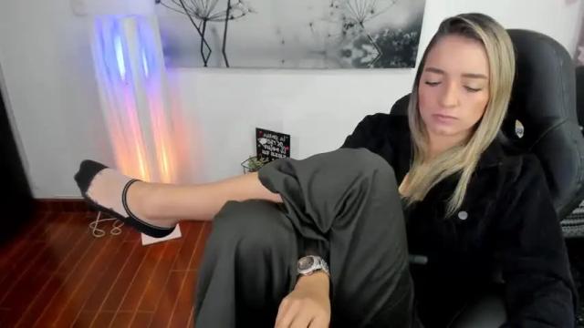 Image 10 of vero_mars Stream on Chaturbate on 12 months ago