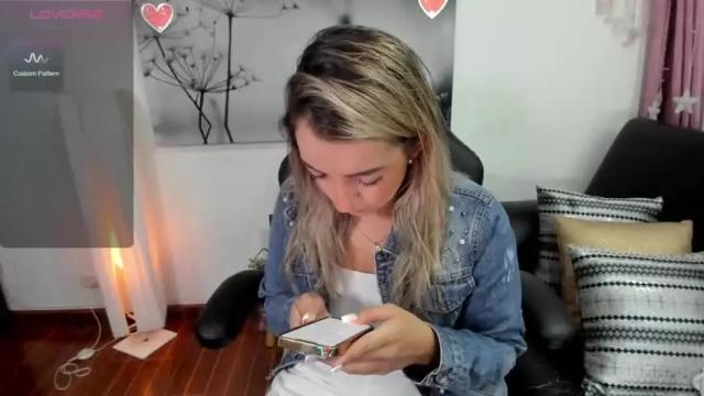 Image 6 of vero_mars Stream on Chaturbate on 12 months ago