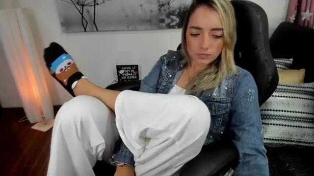 Image 7 of vero_mars Stream on Chaturbate on 12 months ago