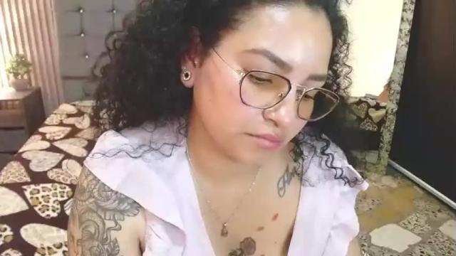 Image 4 of vero_nikaa_ Stream on Chaturbate on 18 months ago
