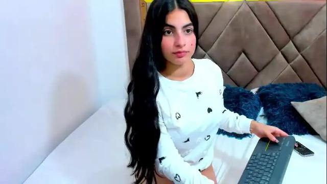 Image 10 of vero_vannucci Stream on Chaturbate on 5 months ago