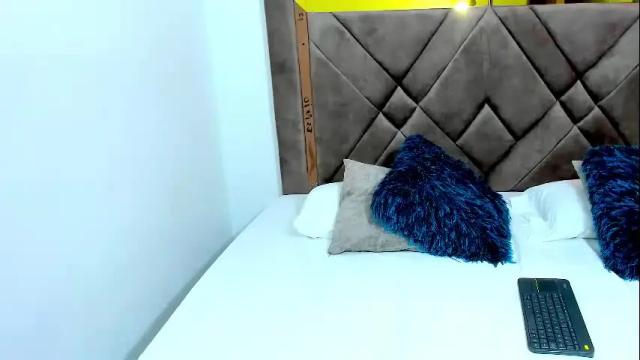 Image 10 of vero_vannucci Stream on Chaturbate on 4 months ago