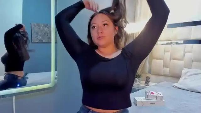 Image 2 of verobroock_948 Stream on Chaturbate on 15 months ago