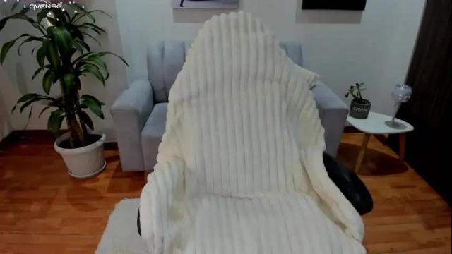 Image 4 of veromars_ Stream on Chaturbate on 6 days ago