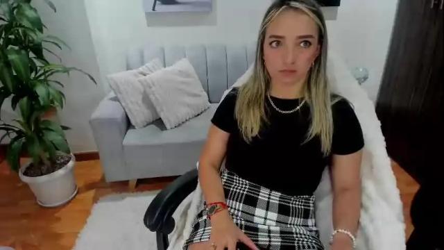 Image 8 of veromars_ Stream on Chaturbate on 2 months ago