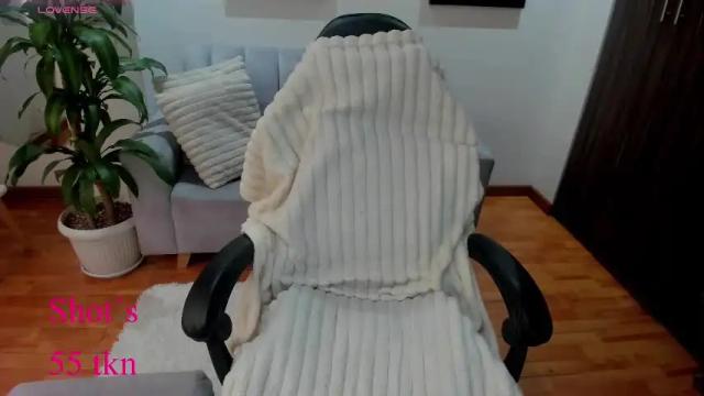 Image 3 of veromars_ Stream on Chaturbate on 1 month ago