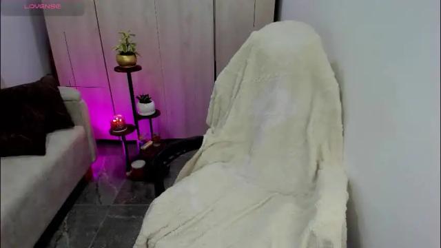 Image 8 of veromars_ Stream on Chaturbate on 19 days ago