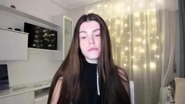 Image 3 of veronarolls Stream on Chaturbate on 14 months ago