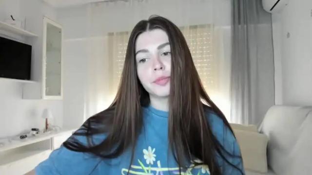 Image 11 of veronarolls Stream on Chaturbate on 14 months ago