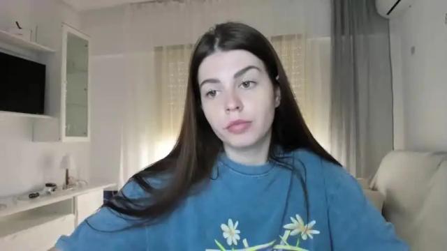 Image 6 of veronarolls Stream on Chaturbate on 14 months ago