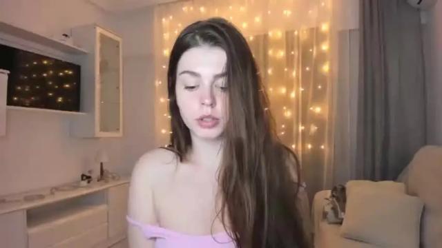 Image 2 of veronarolls Stream on Chaturbate on 14 months ago
