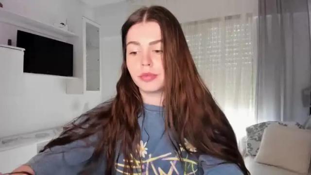 Image 6 of veronarolls Stream on Chaturbate on 14 months ago