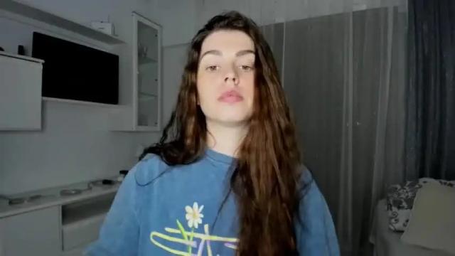 Image 11 of veronarolls Stream on Chaturbate on 13 months ago