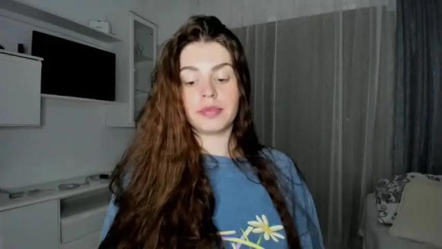 Image 12 of veronarolls Stream on Chaturbate on 13 months ago