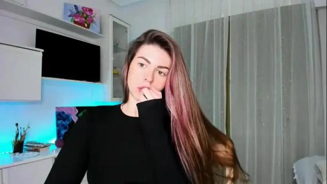 Image 3 of veronarolls Stream on Chaturbate on 2 months ago