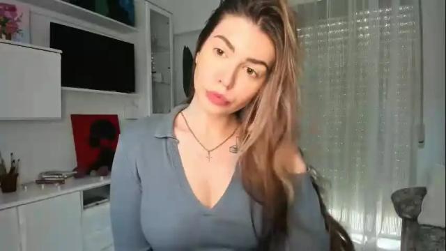 Image 12 of veronarolls Stream on Chaturbate on 1 month ago