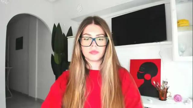 Image 11 of veronarolls Stream on Chaturbate on 18 days ago