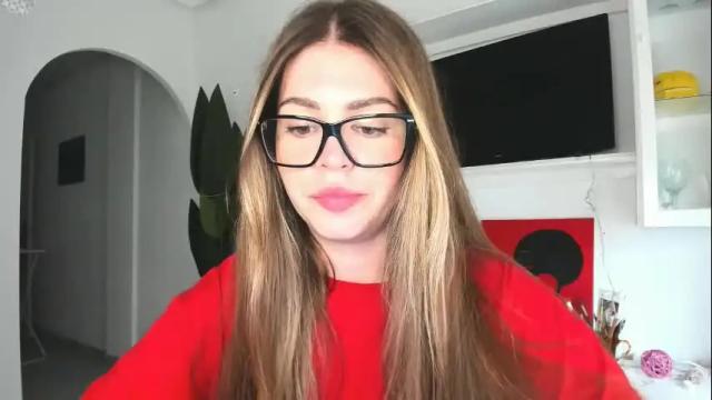 Image 12 of veronarolls Stream on Chaturbate on 18 days ago