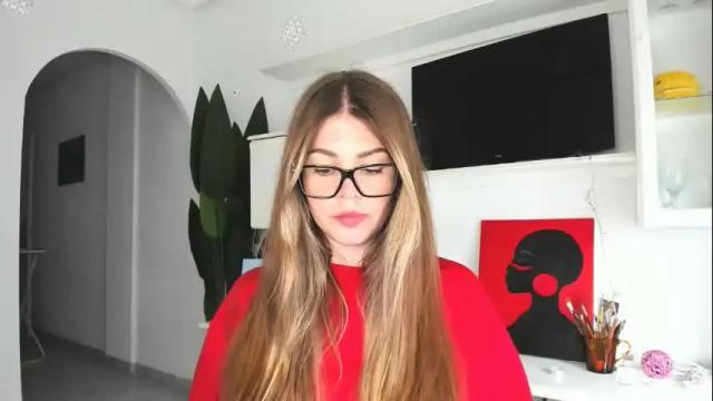 Image 8 of veronarolls Stream on Chaturbate on 18 days ago