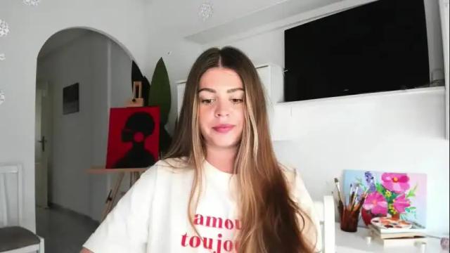 Image 10 of veronarolls Stream on Chaturbate on 7 days ago