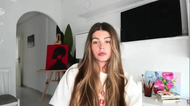 Image 2 of veronarolls Stream on Chaturbate on 7 days ago