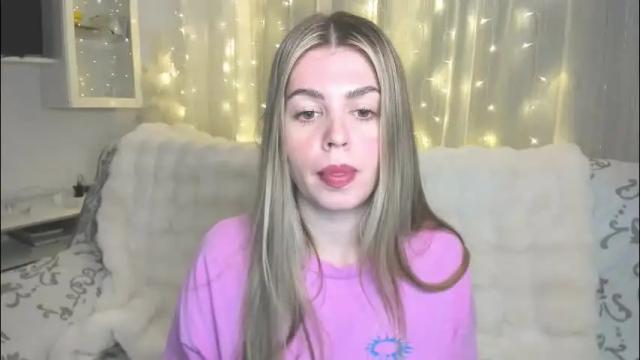 Image 7 of veronarolls Stream on Chaturbate on 12 days ago