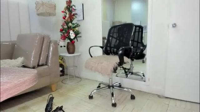 Image 3 of veronica_b07 Stream on Chaturbate on 1 month ago