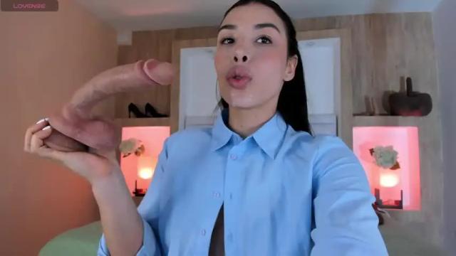 Image 12 of veronica_garciaa Stream on Chaturbate on 1 month ago