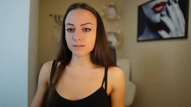 Image 11 of veronica_more18 Stream on Chaturbate on 15 months ago