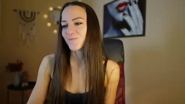 Image 3 of veronica_more18 Stream on Chaturbate on 15 months ago