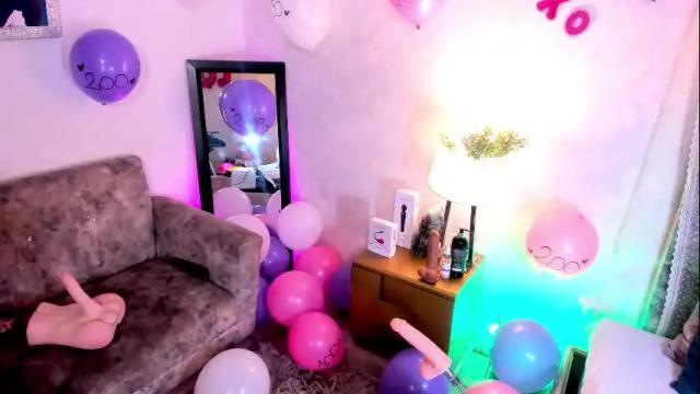 Image 10 of veronica_olson_ Stream on Chaturbate on 1 month ago