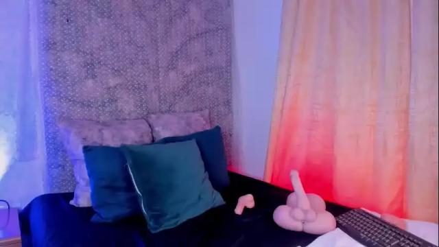 Image 4 of veronica_olson_ Stream on Chaturbate on 13 days ago