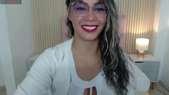 Image 8 of veronica_saenzz1 Stream on Chaturbate on 12 months ago