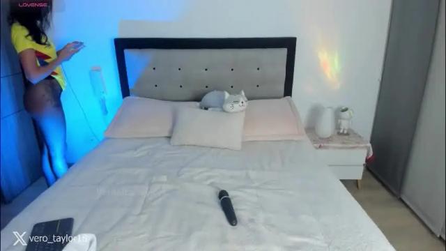 Thumbnail 1, veronica_taylor1's Stream at Chaturbate, 1 month ago