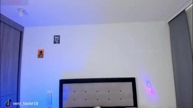 Image 6 of veronica_taylor1 Stream on Chaturbate on 29 days ago