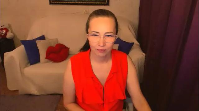 Image 12 of veronicadevries Stream on Chaturbate on 1 month ago