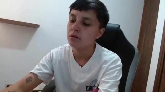 Image 6 of veronicaelite16 Stream on Chaturbate on 12 months ago
