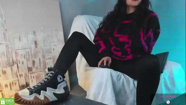 Image 3 of veronicafalcon Stream on Chaturbate on 1 month ago
