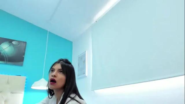 Image 7 of veronicaflorez Stream on Chaturbate on 20 months ago