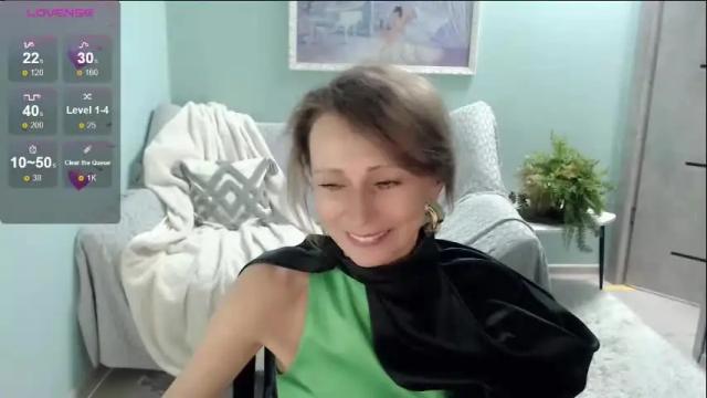 Image 7 of veronicagilbert Stream on Chaturbate on 1 month ago