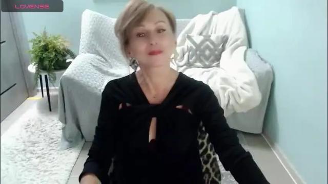 Image 7 of veronicagilbert Stream on Chaturbate on 1 month ago