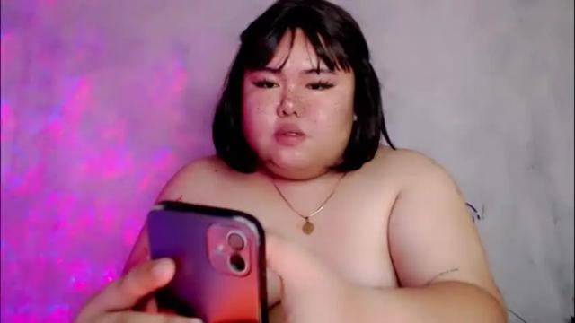 Image 2 of veronicakisses Stream on Chaturbate on 1 month ago