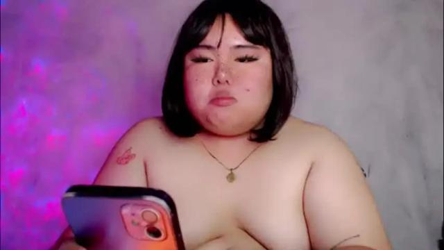 Image 3 of veronicakisses Stream on Chaturbate on 1 month ago