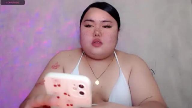 Image 4 of veronicakisses Stream on Chaturbate on 1 month ago