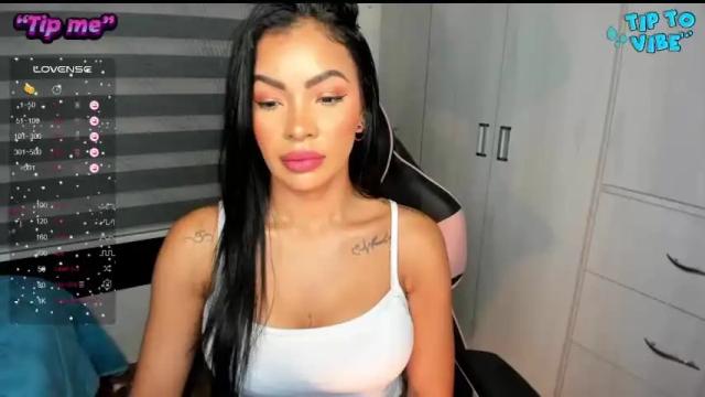 Image 3 of veronicali Stream on Chaturbate on 13 months ago