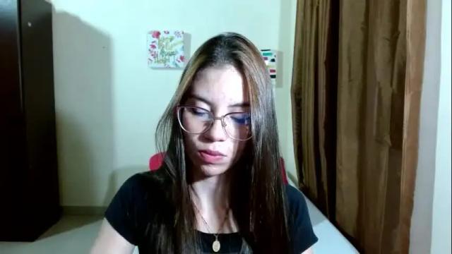 Image 6 of veronicamiller22 Stream on Chaturbate on 23 days ago
